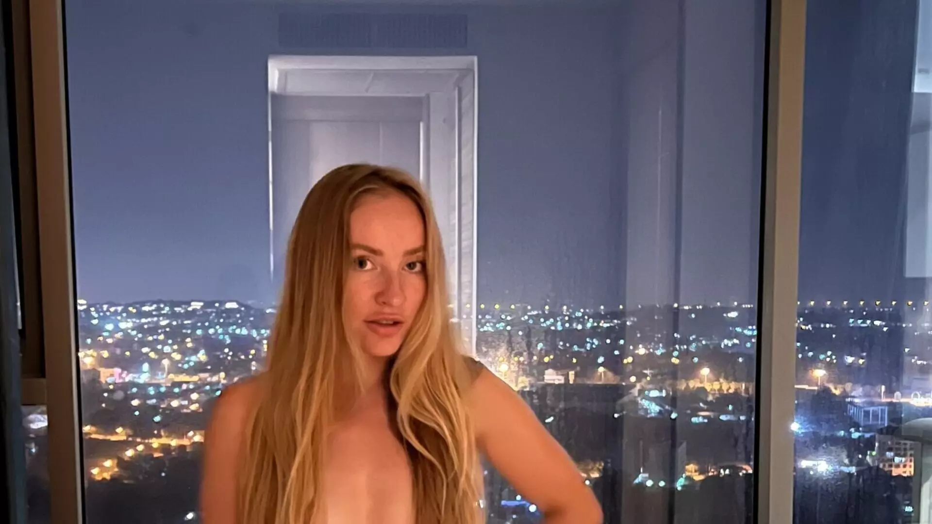 Webcam Nude Show
